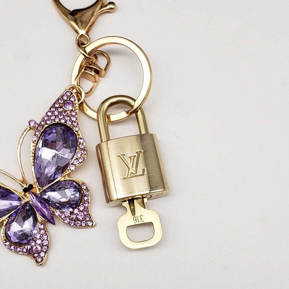Authentic Louis Vuitton Lock & Key with unbranded Bagcharm, Keycharm, Keychain - Picture 7 of 7